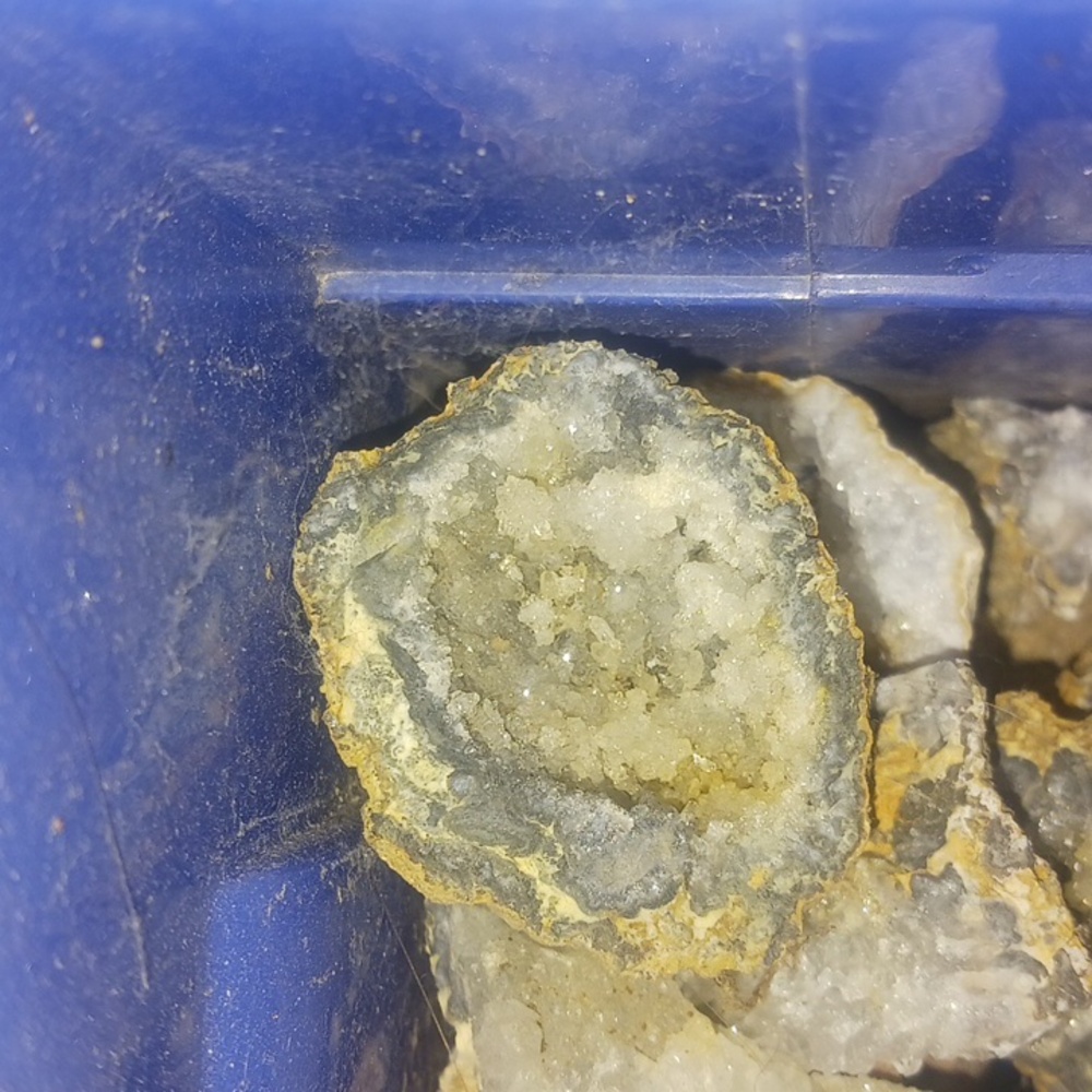 Natural Geode Stone Set - Picture 5 of 8